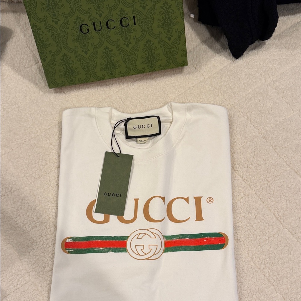 Gucci tshirt NWT men’s medium